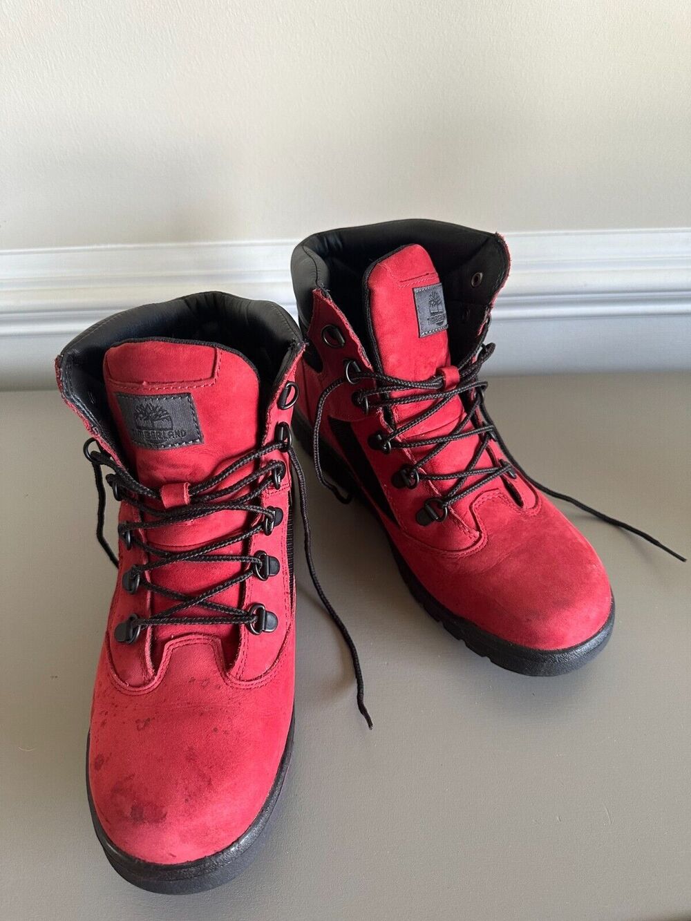 Timberland 6 Inch Premium Boots Red Monochrome size Unisex size 7 25 cm